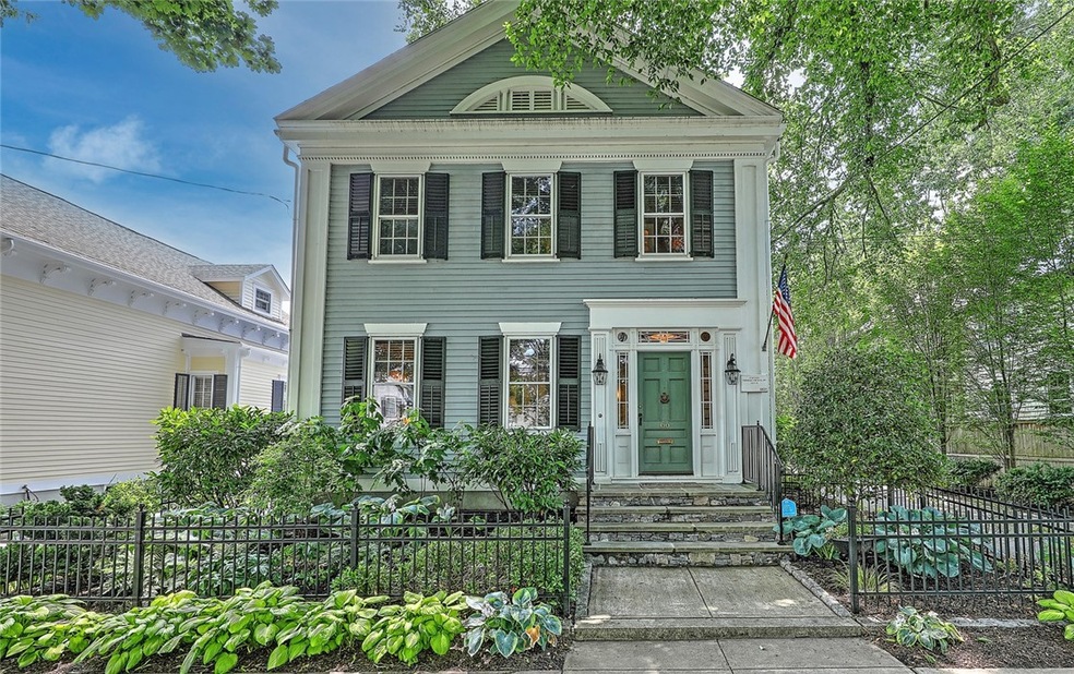 66 Franklin St, Bristol, RI 02809 - photo 1
