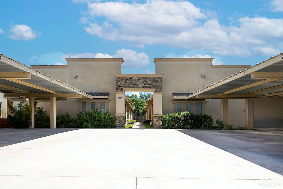 For Rent $1,100/month