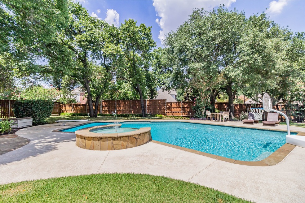 Jump in to this tranquil backyard.