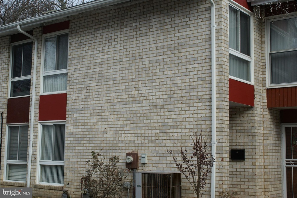 8651 Seasons Way unit 88B, Lanham, MD 20706 - photo 1