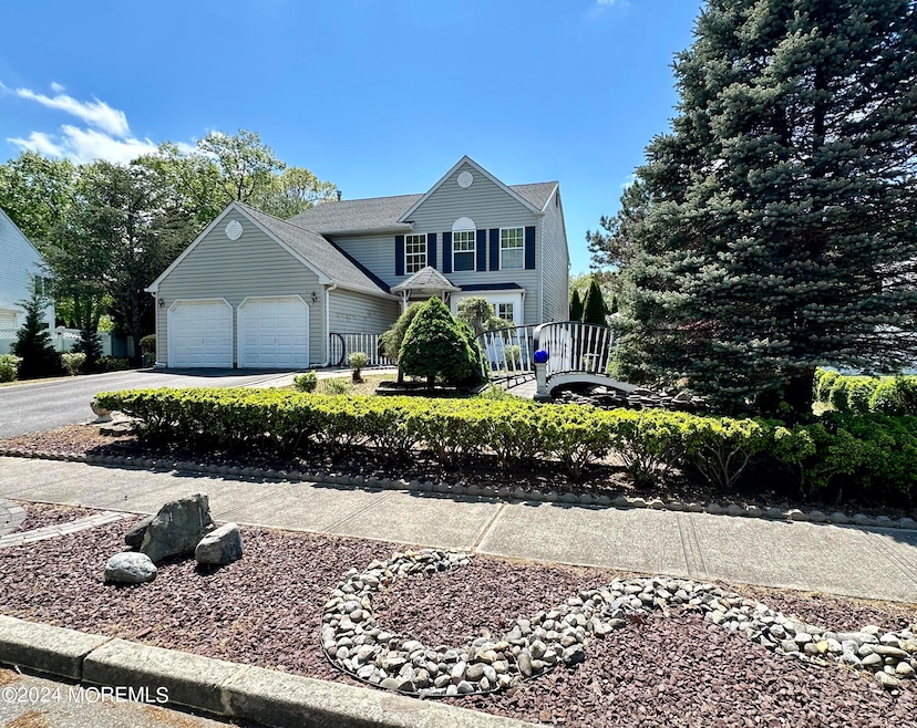 Sold $585,000 • Co-Listing Agent