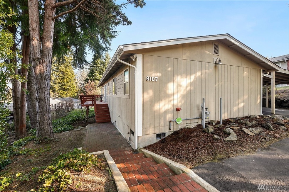 9107 31st St W, University Place, WA 98466 - photo 1