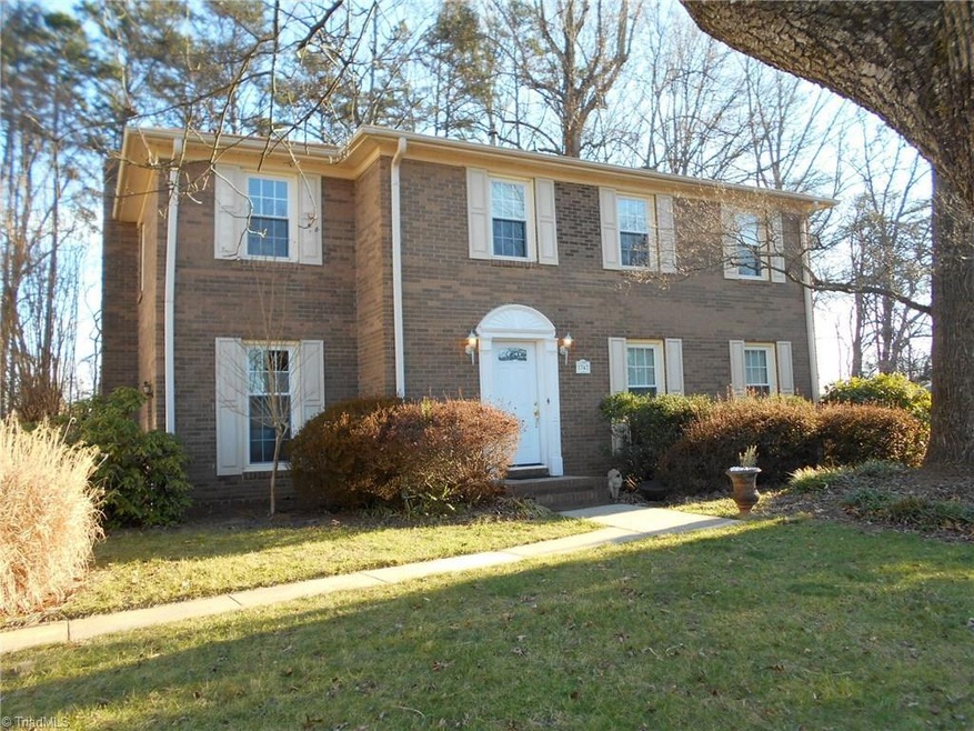Low maintenance all brick home