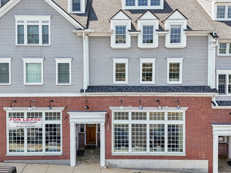 4 C Winter St unit 12, Newburyport, MA 01950 - photo 1