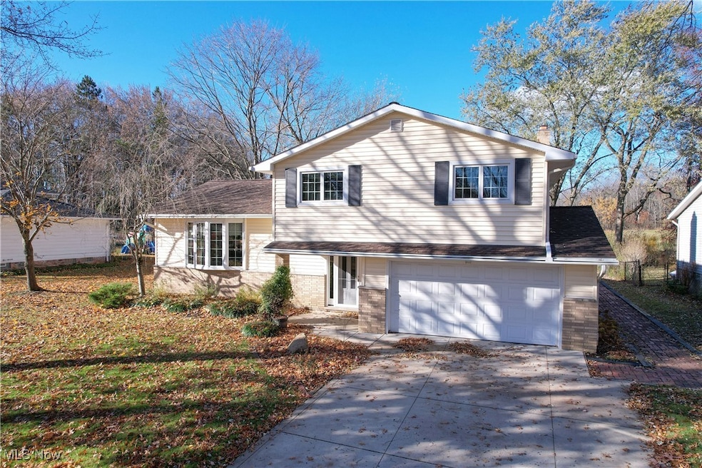 Under Contract $399,900