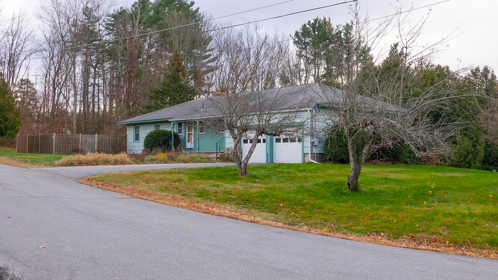 38 Woodwells Garrison Rd, Contoocook, NH 03229 - photo 1