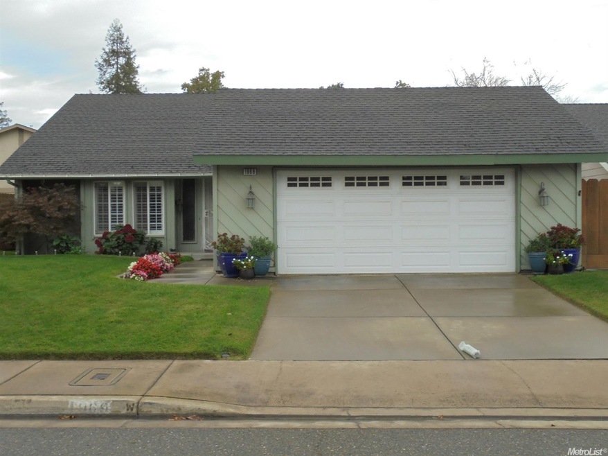 1969 Sugar Pine Dr, Oakdale, CA 95361 - photo 1
