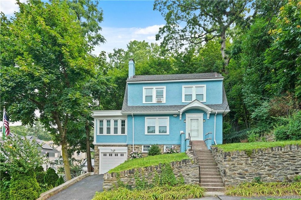 114 Courter Ave, Yonkers, NY 10705 - photo 1