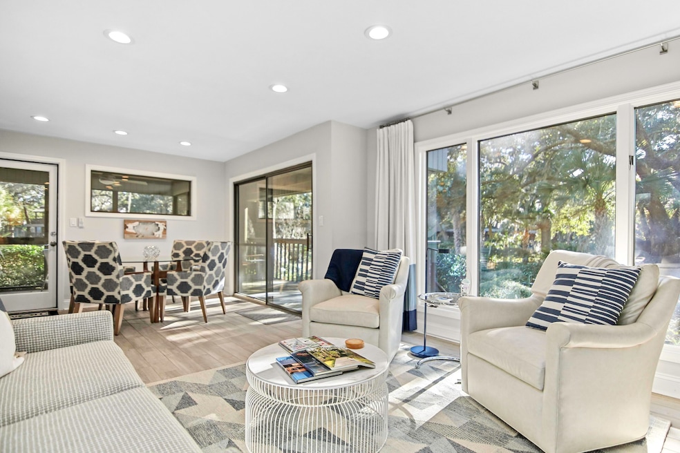 Living/ Dining