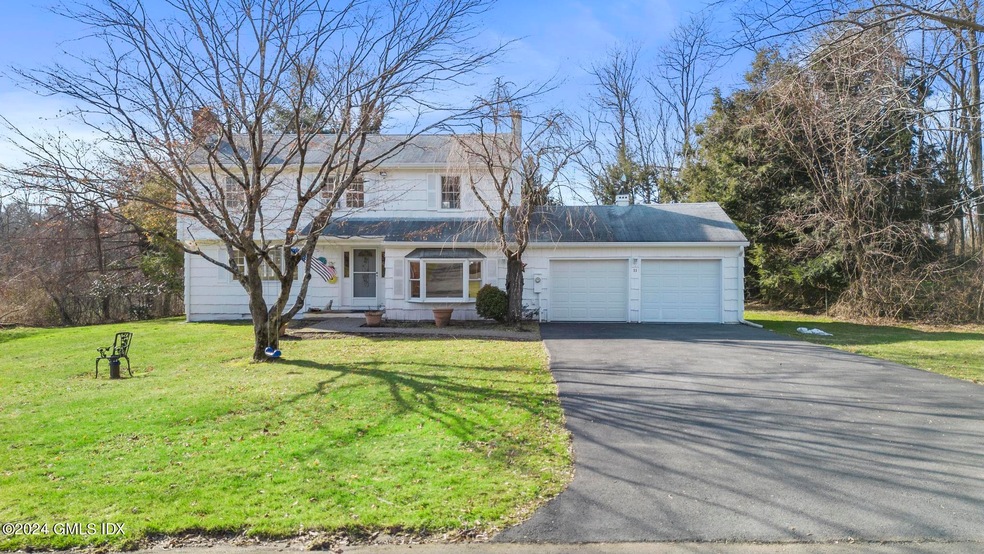 11 Zygmont Ln, Greenwich, CT 06831 - photo 1