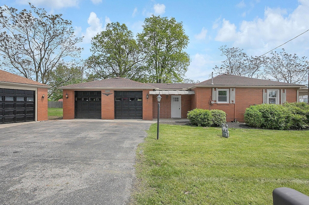 5-web-or-mls-1550-frank-rd