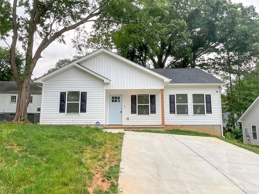 415 S Green St, Statesville, NC 28677 - photo 1