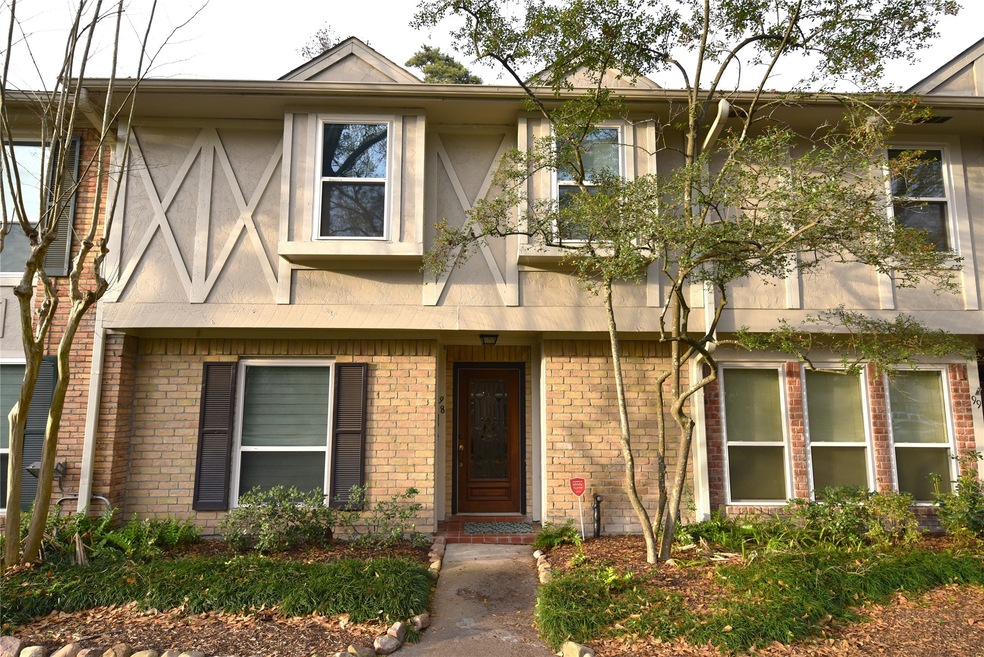 727 Bunker Hill Rd unit 98, Houston, TX 77024 - photo 1