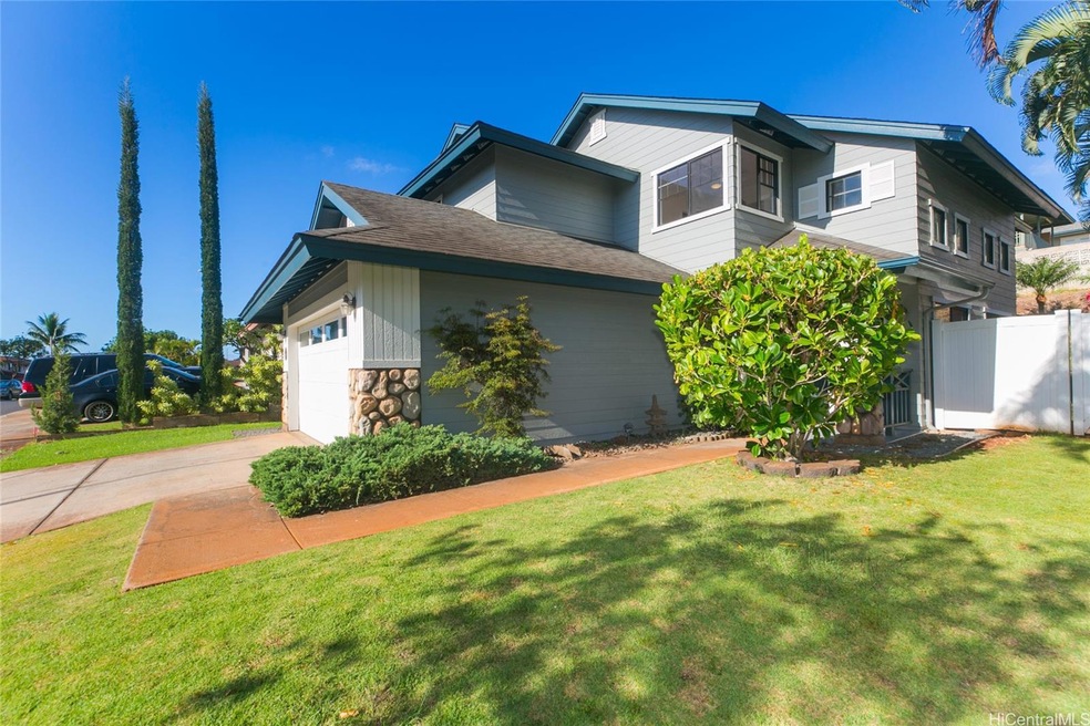 Gorgeous Home in Select Neighborhood! Beautifully 