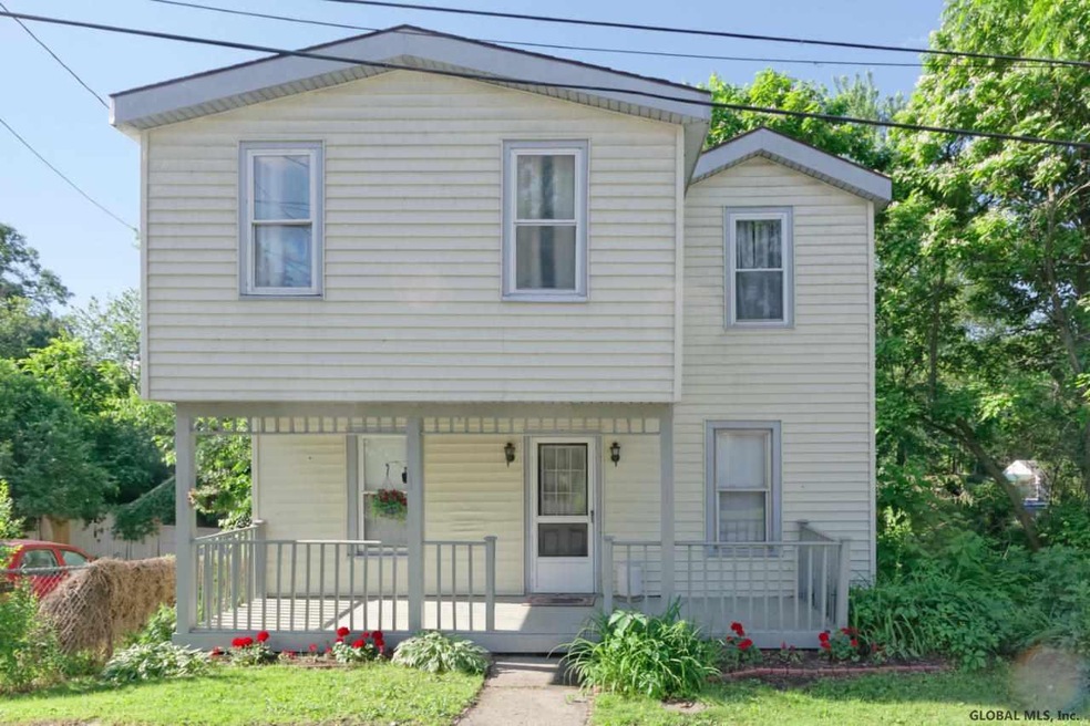58 Williams St, Schenectady, NY 12309 - photo 1