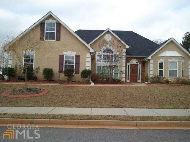 2761 Village Park Dr E, Ellenwood, GA 30294 - photo 1