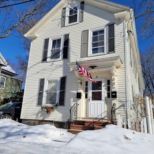 26 Southwick St unit 1, Salem, MA 01970 - photo 1