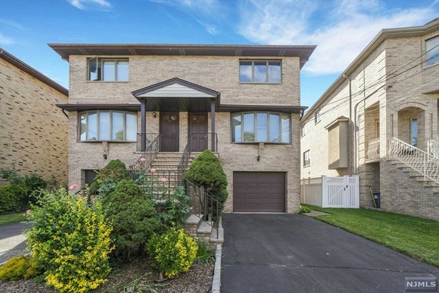 765 W End Ave unit C0765, Cliffside Park, NJ 07010 - photo 1