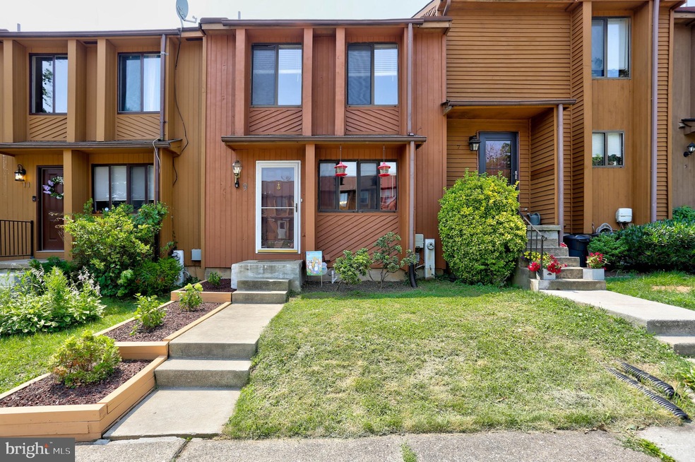 9 Gloucester Ct, Reisterstown, MD 21136 - photo 1