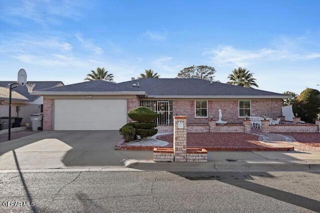 1521 Jerry Pate Place, El Paso, TX 79935 - photo 1