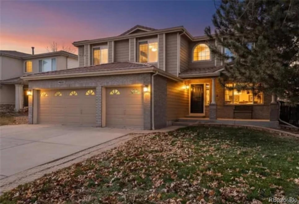 Pending $675,000 - listed by Jose Mata