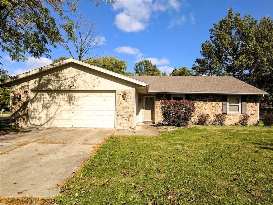 412 W Horizon Rd, Muncie, IN 47303 - photo 1