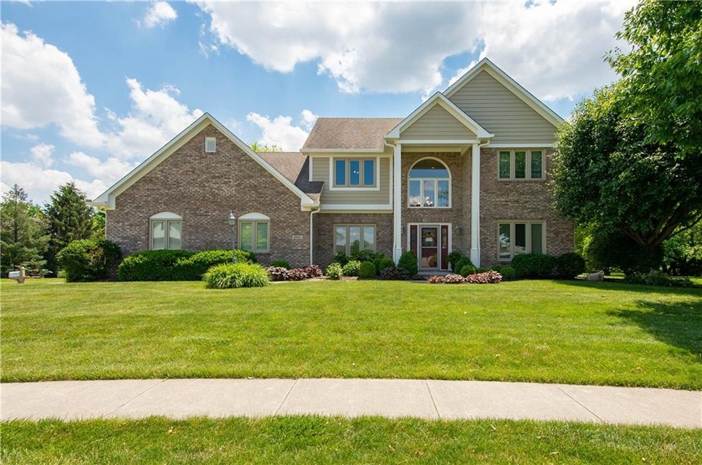 9954 Water Crest Dr, Fishers, IN 46038 - photo 1