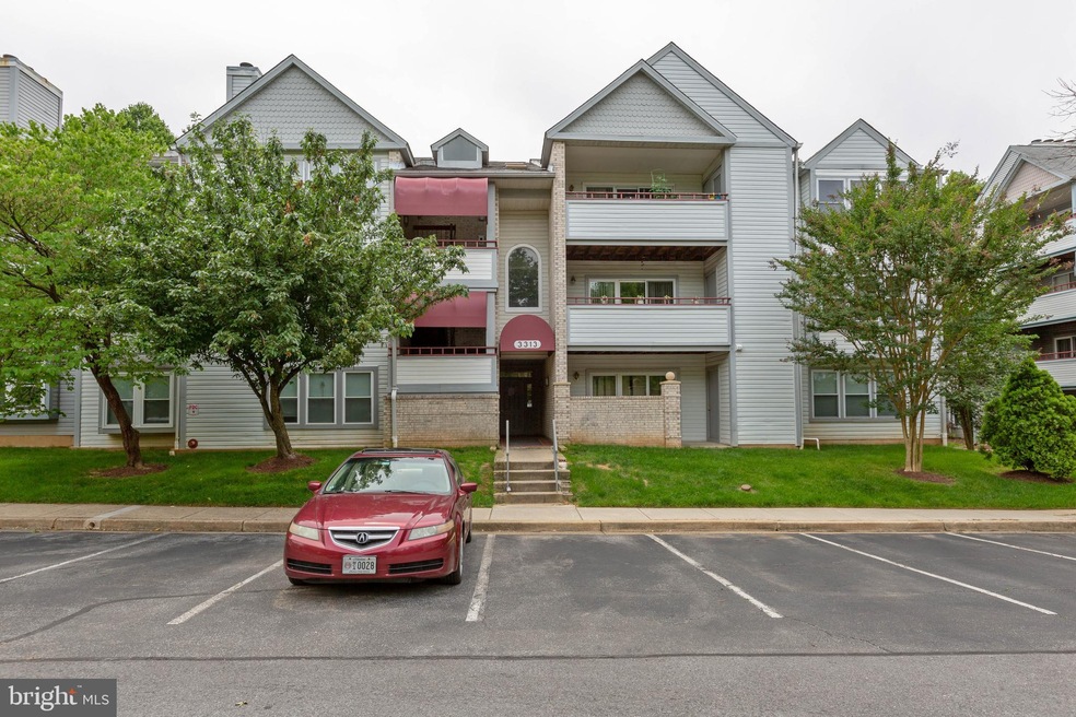 3313 Sir Thomas Dr unit 43, Silver Spring, MD 20904 - photo 1