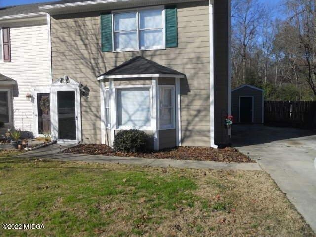 pkg. pf 2 BR homes