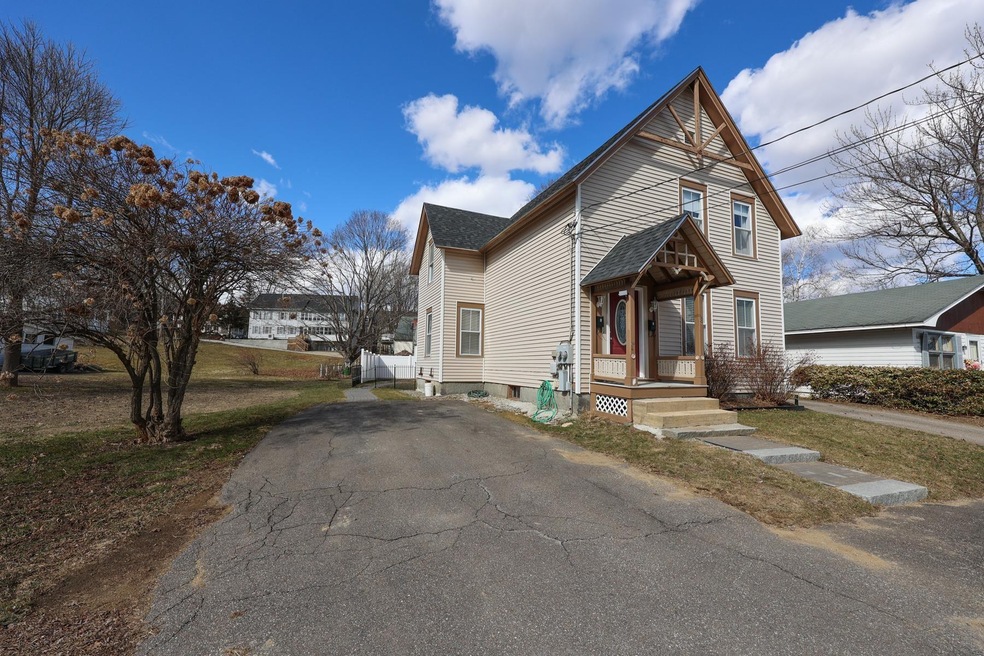 8 Chandler St, Boscawen, NH 03303 - photo 1