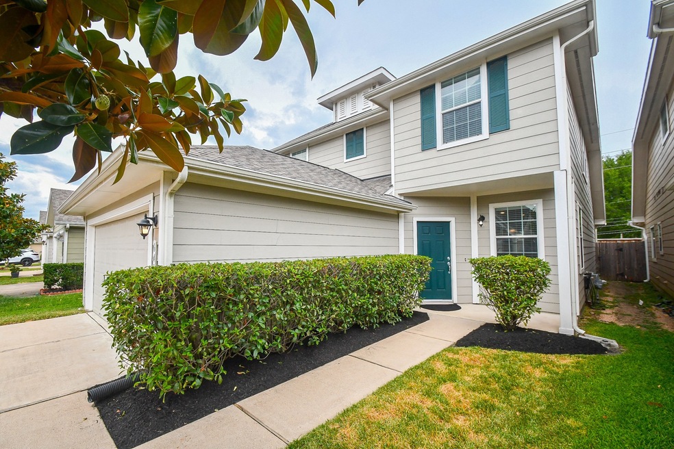 6410 Wilshire Fern, Houston, TX 77040 - photo 1