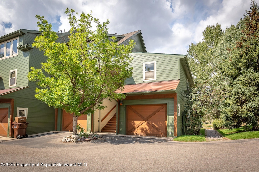 End townhome with garage