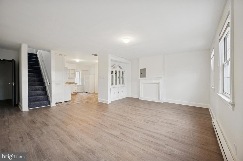 4645 Umbria St unit 3, Philadelphia, PA 19127 - photo 1