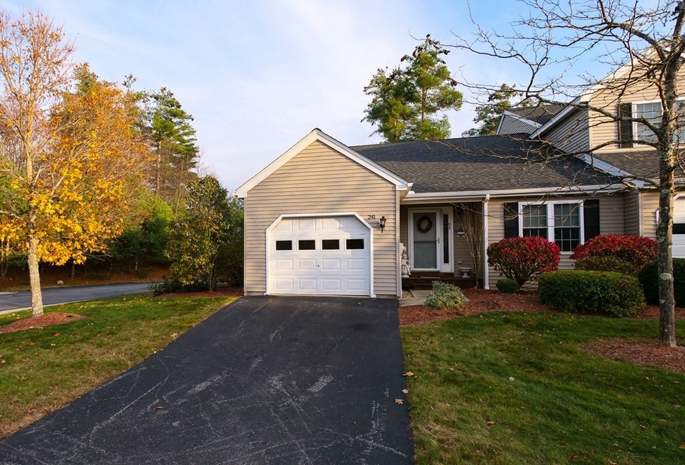 241 Bridle Cross Rd, Fitchburg, MA 01420 - photo 1