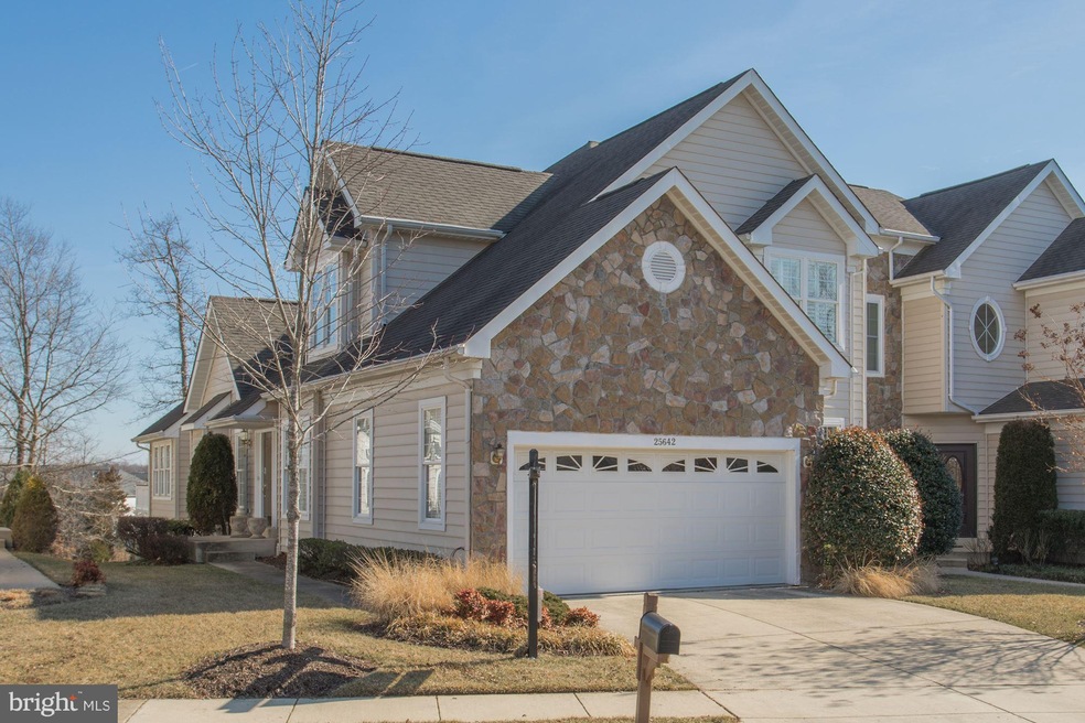 25642 Creek Run Terrace, Chantilly, VA 20152 - photo 1