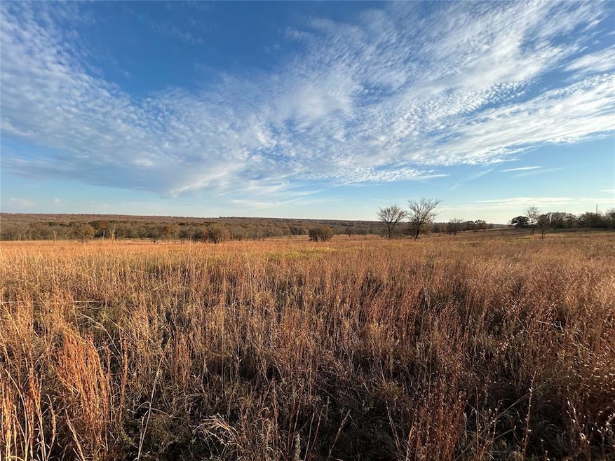 118029 N 3870 Rd, Dustin, OK 74839 - photo 1