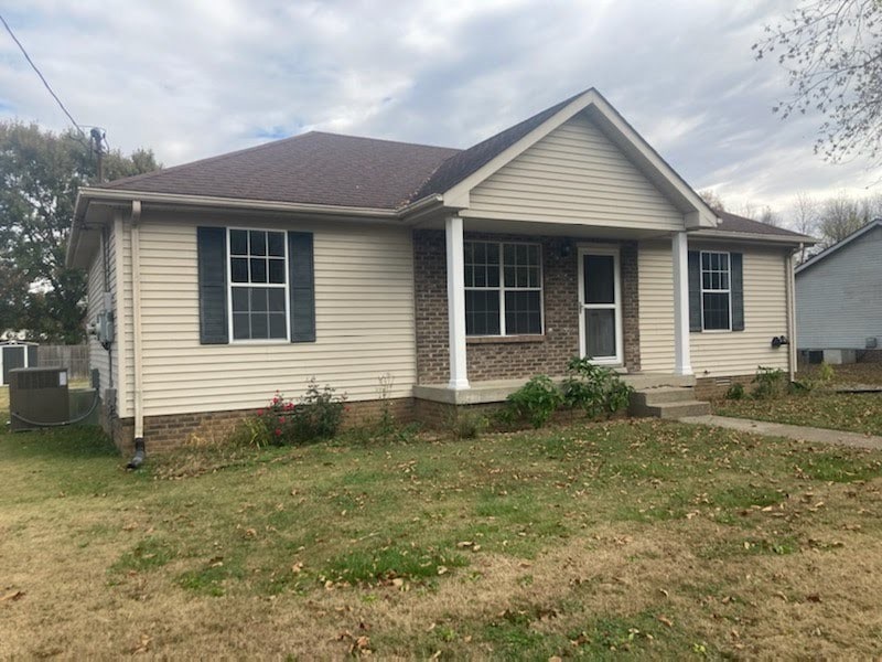 For Rent $1,295/month
