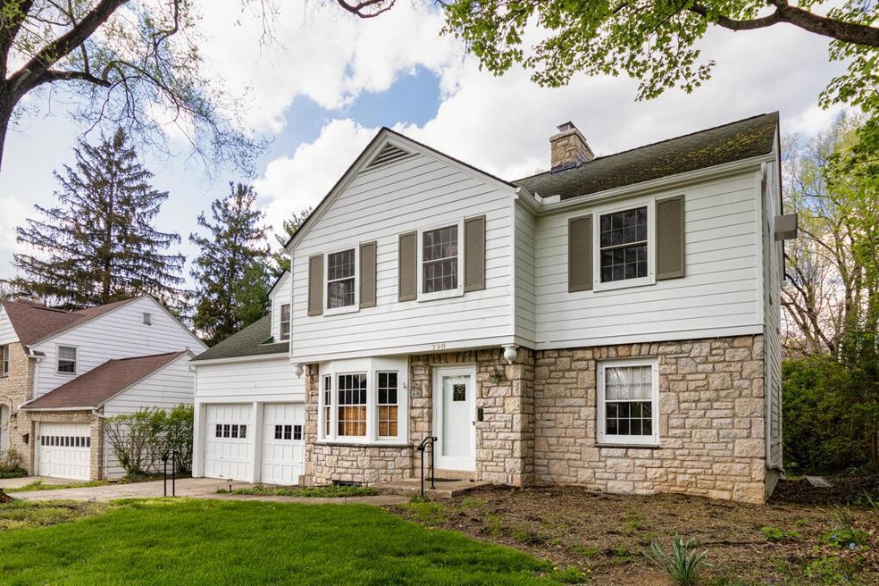 298 Brevoort Rd, Columbus, OH 43214 - photo 1