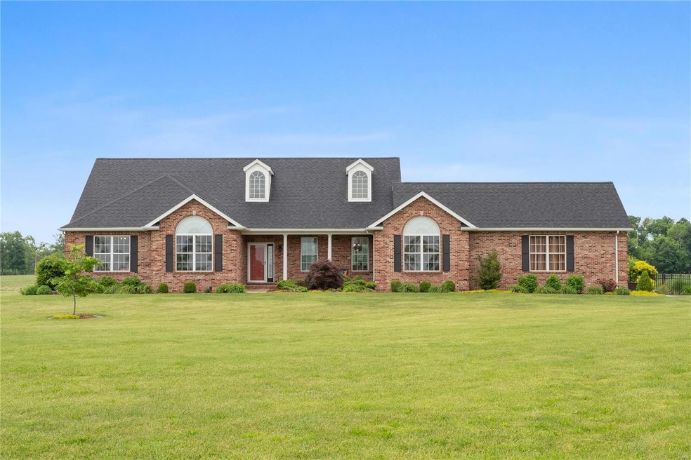 4936 State Route 4, Mascoutah, IL 62258 - photo 1