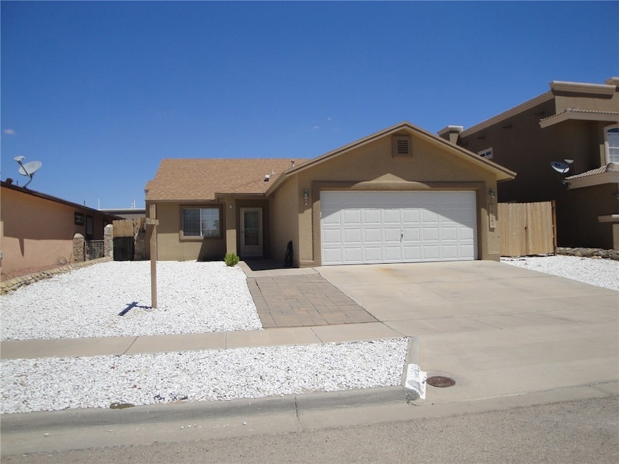 14269 Desert Ash Dr, Horizon City, TX 79928 - photo 1