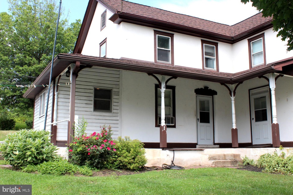 3332 W Skippack Pike, Cedars, PA 19423 - photo 1