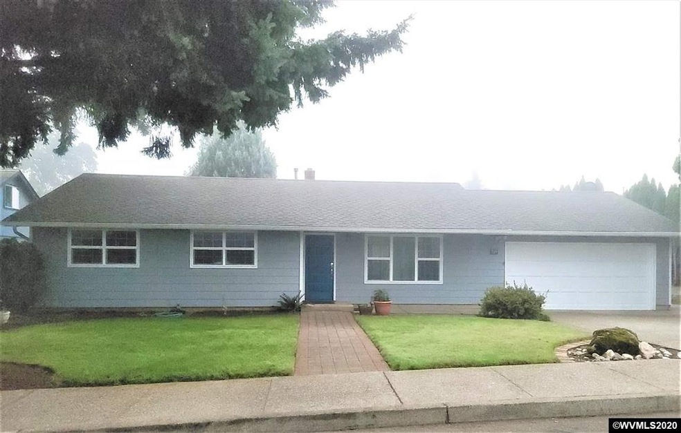 714 J David St SE, Salem, OR 97306 - photo 1