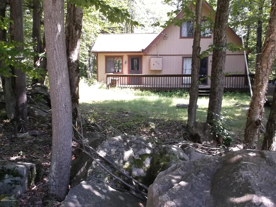 9869 Deerwood Dr, Tobyhanna, PA 18466 - photo 1