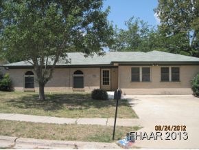 504 Dianne Dr, Copperas Cove, TX 76522 - photo 1