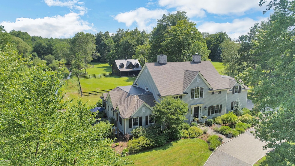 20 Locust Rd, Greenwich, CT 06831 - photo 1