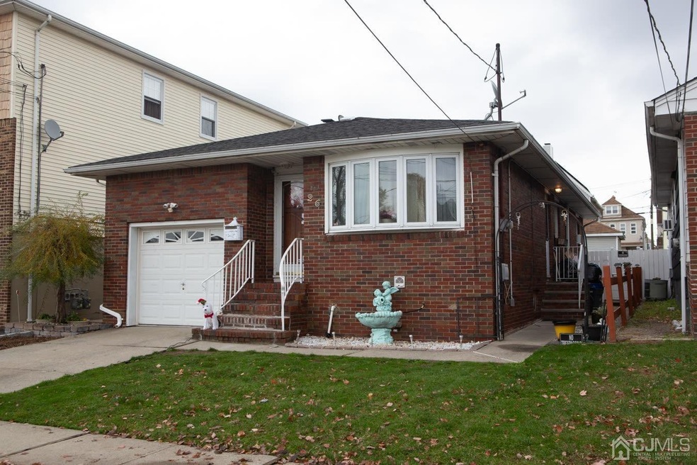26 N Whittier St, Carteret, NJ 07008 - photo 1