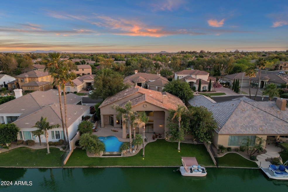 76-web-or-mls-740-w-azalea-dr