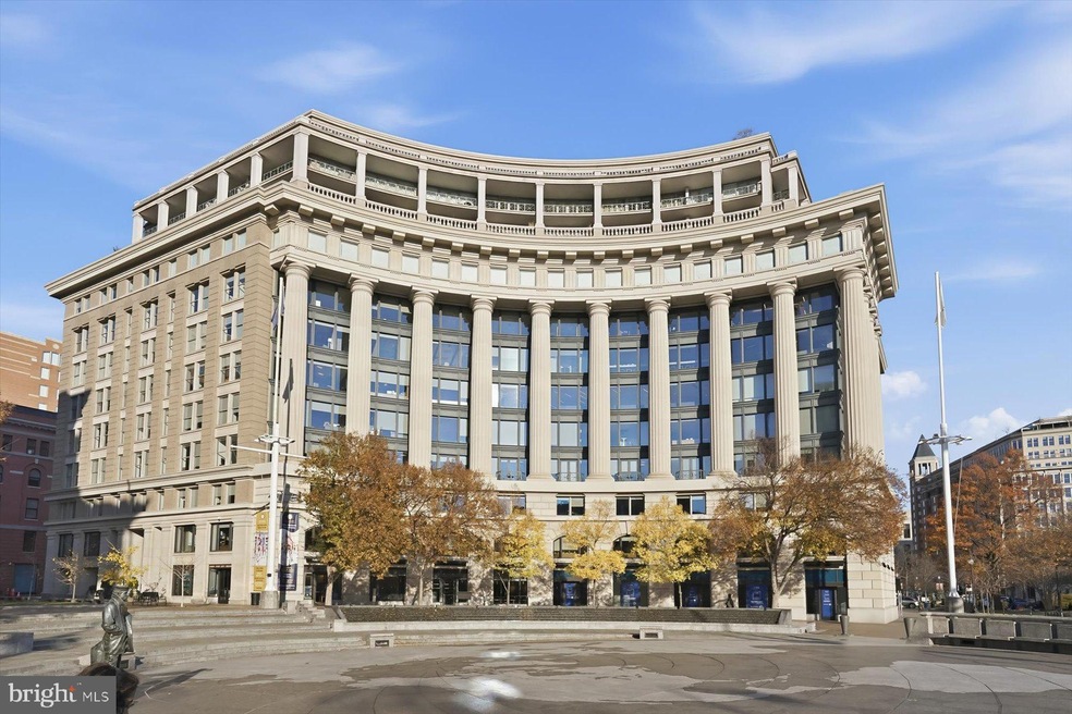 Residences at Market Square - East Tower unit PH21, Washington, DC 20004 - photo 1