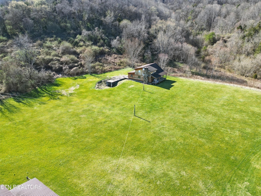 For Sale $1,600,000 • Co-Listing Agent