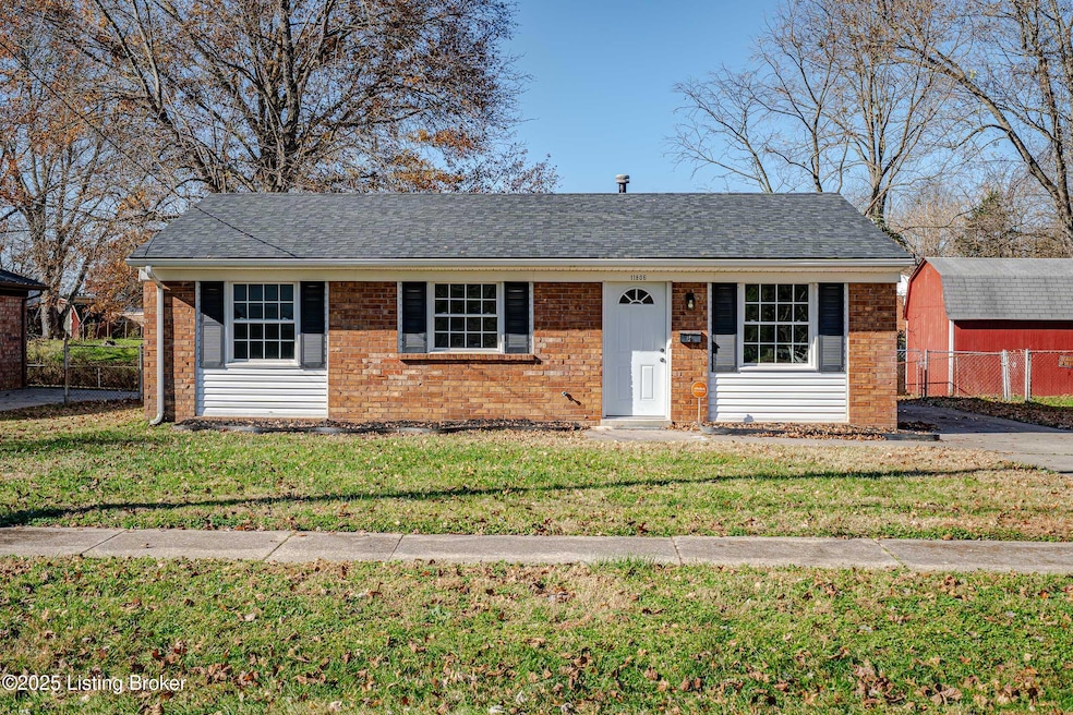 11806 Mondamon Dr, Louisville, KY 40272 - photo 1